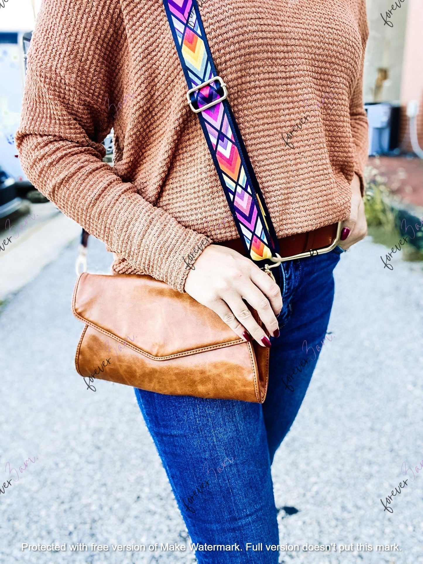 THE KRISSI CROSSBODY