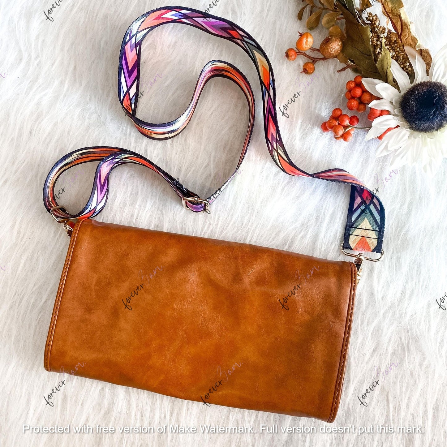 THE KRISSI CROSSBODY