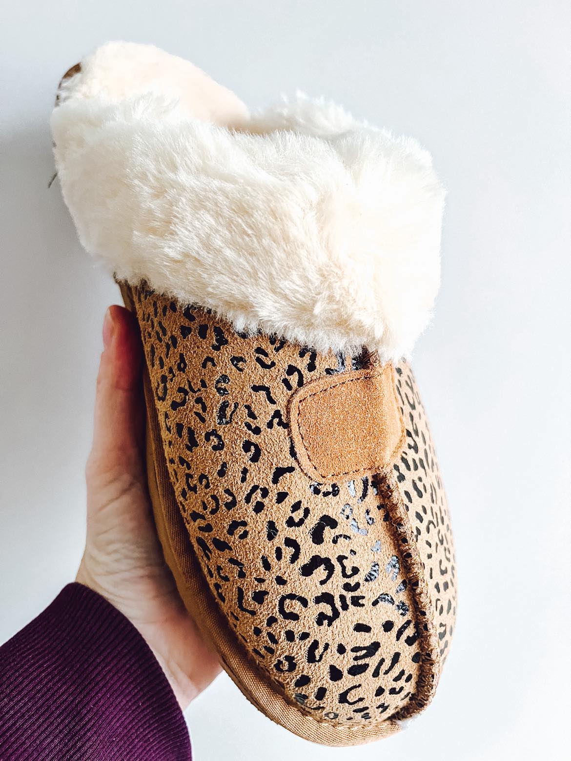 THE LONDON COZY SLIPPERS