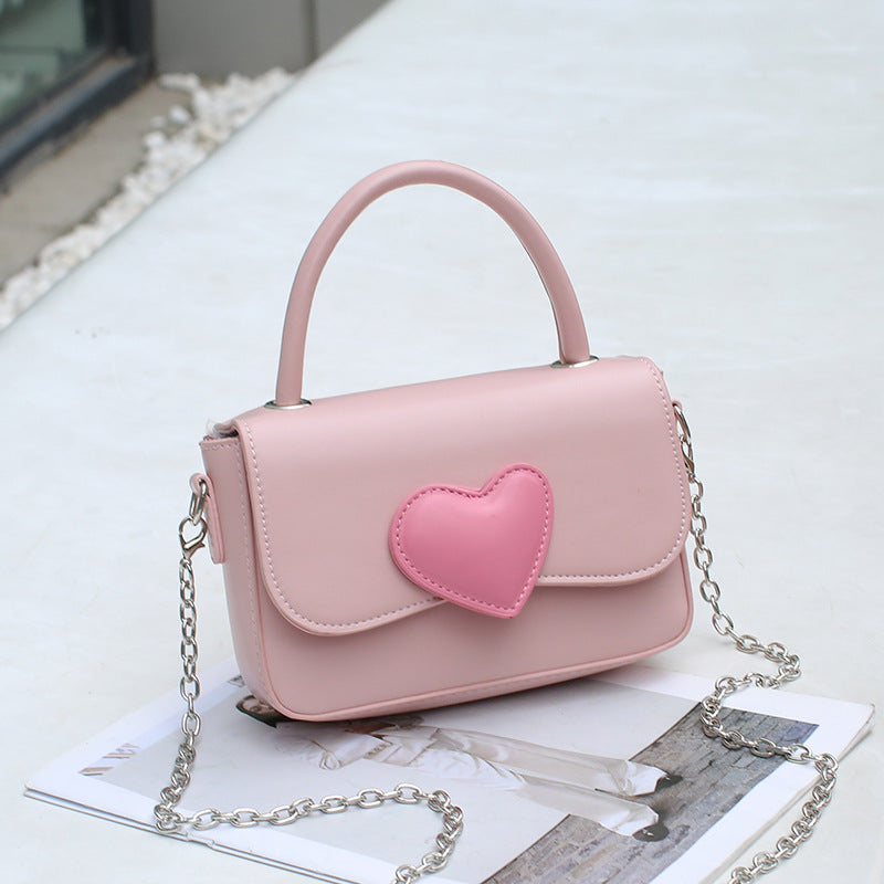 THE HEART CLUTCH