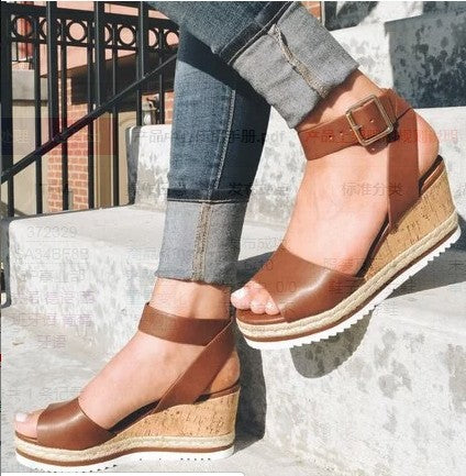 THE BAYLEE WEDGES