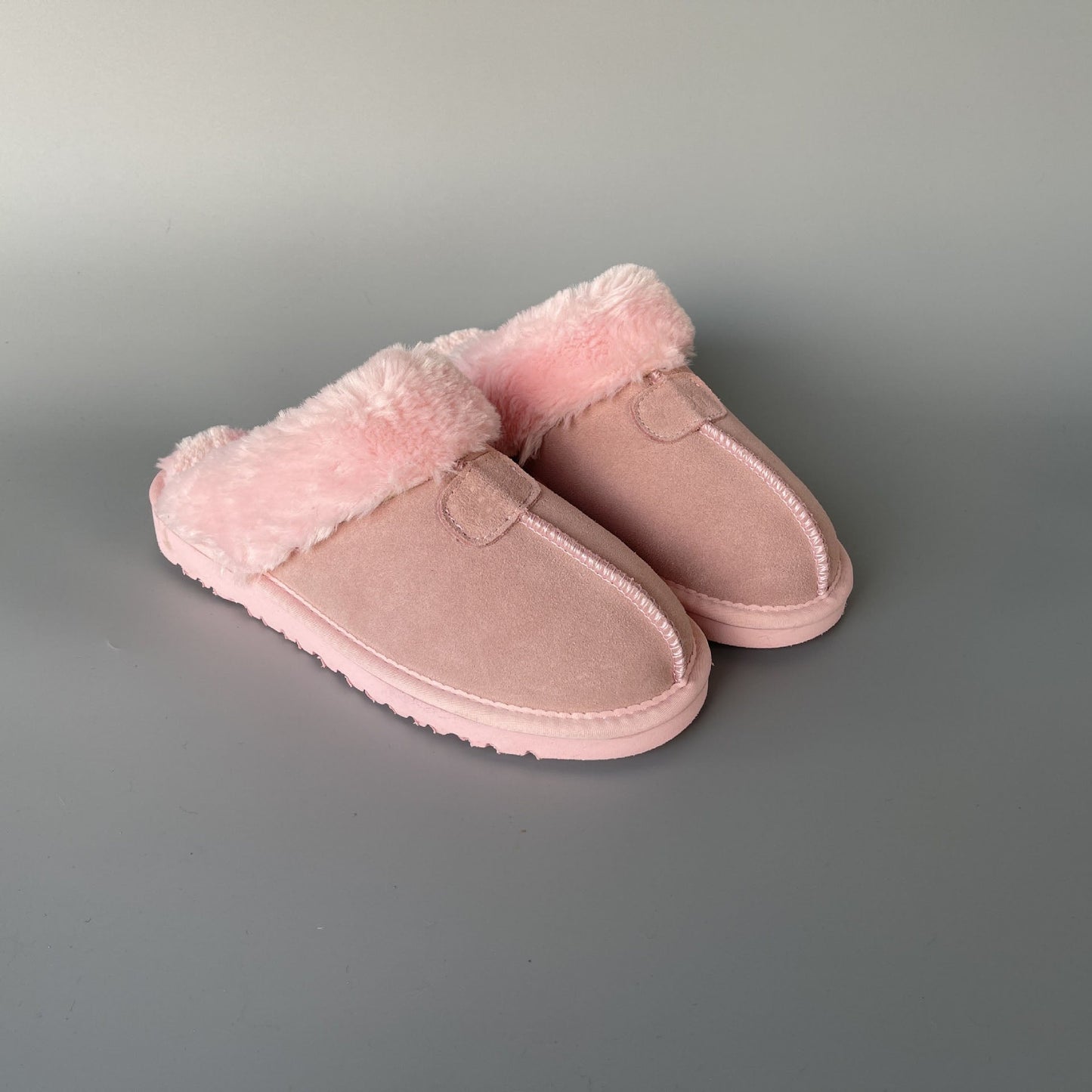 THE LONDON COZY SLIPPERS