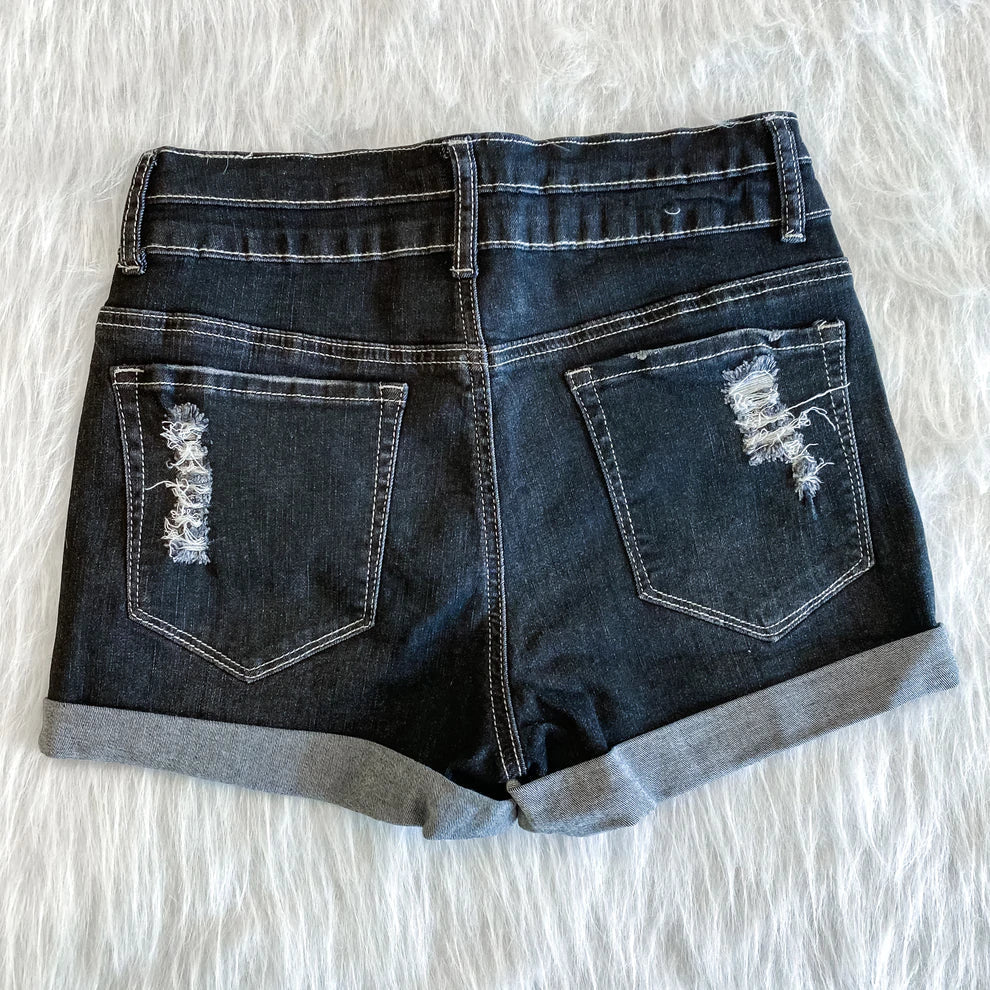 CUFFED & FRAYED SHORTS